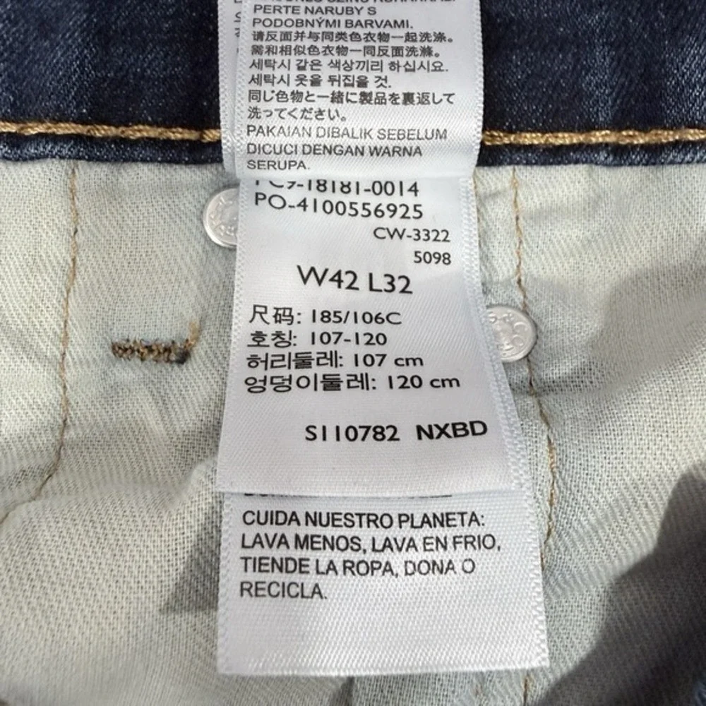 Levis levi 541